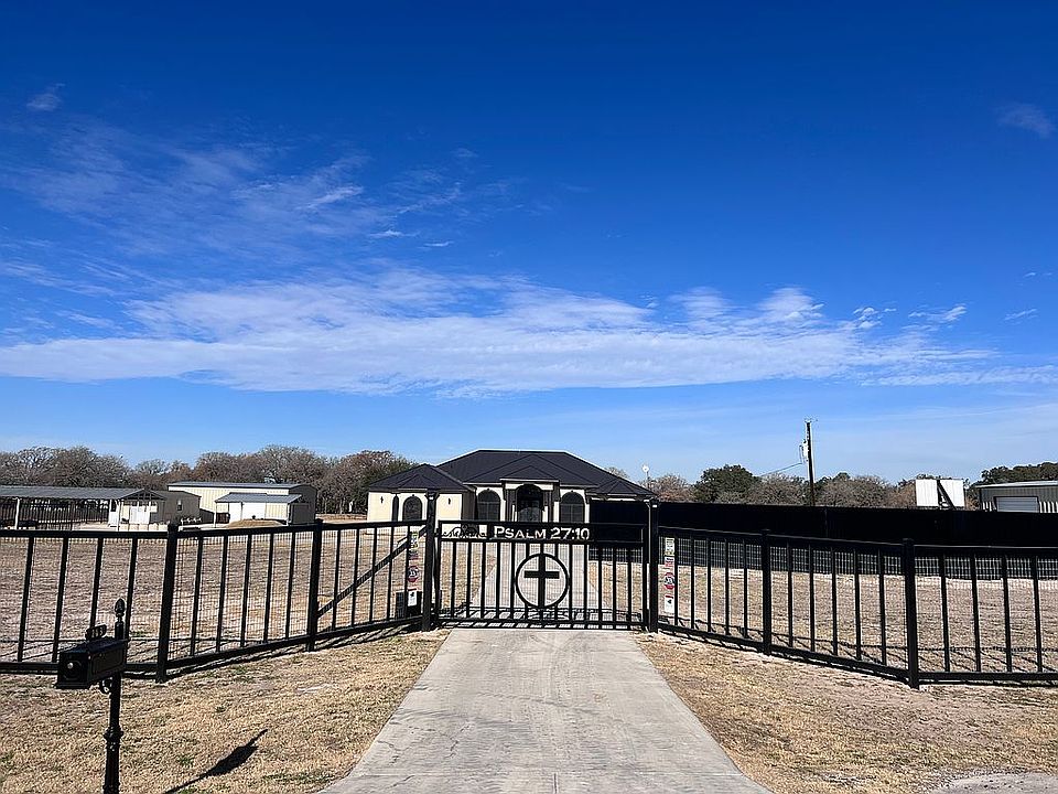 1st image of 243 Shannon Ridge Dr