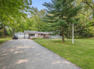 6195 Bell Rd, Whitehall, MI 49461