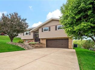 426 Highland Dr, Elizabeth, PA 15037