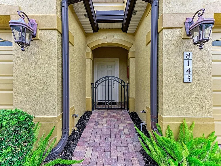 8143 Miramar Way #8143 — Photo 3