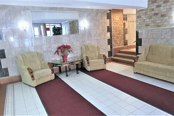 Rented by null | media 9