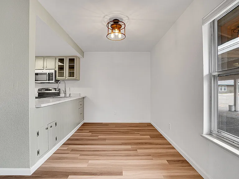 5924 S Willow Way — Photo 11
