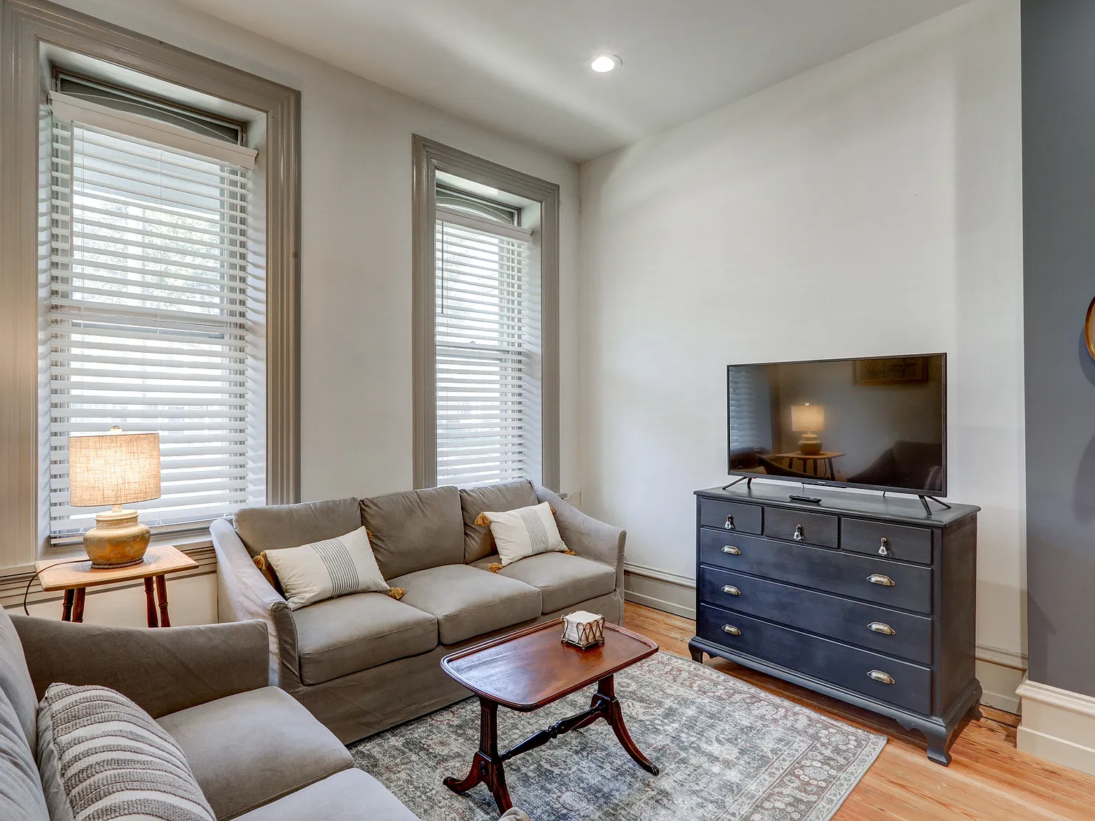 732 Chestnut Street - 1 — Photo 4