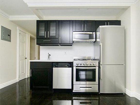 3rd image of 448 W 19th St APT 2D