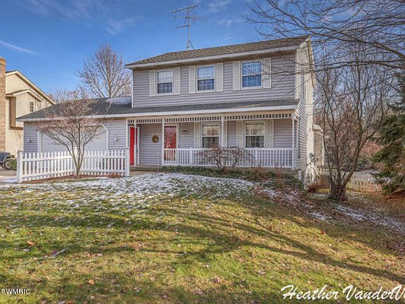 2nd image of 4264 Heritage Dr