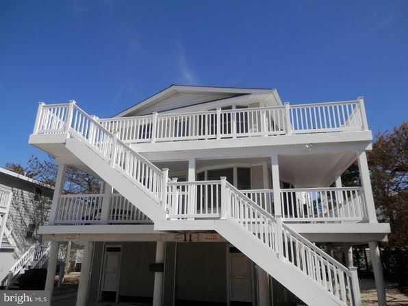 Waterfront Loveladies Long Beach Township Waterfront Homes For Sale 13 Homes Zillow