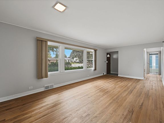 5th image of 834 S Wolf Rd