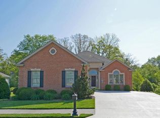 1103 Waterbrooke Ln, Johnson City, TN 37601