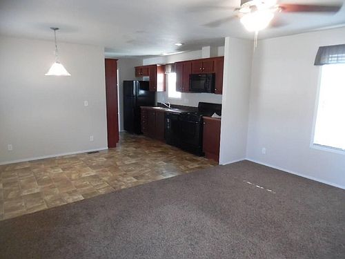 1st image of 2915 Appletree Ln