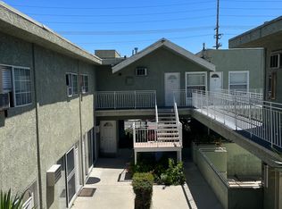 6939 Hazeltine Ave, Van Nuys, CA 91405