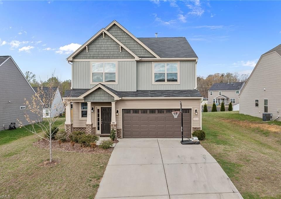 1st image of 2524 Sunfield Dr
