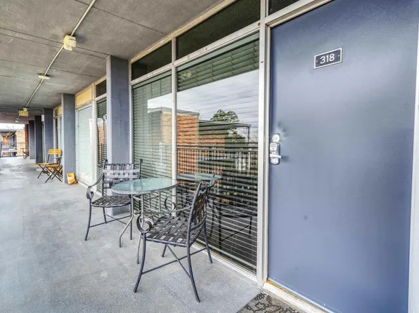 2990 Rhodes Cir S APT 318, Birmingham, AL 35205