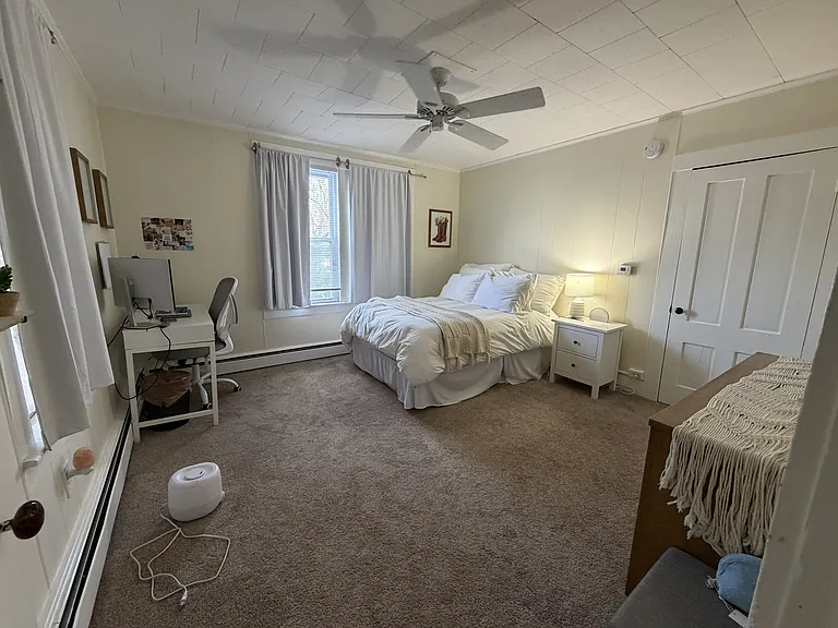 251 Locust St — Photo 21