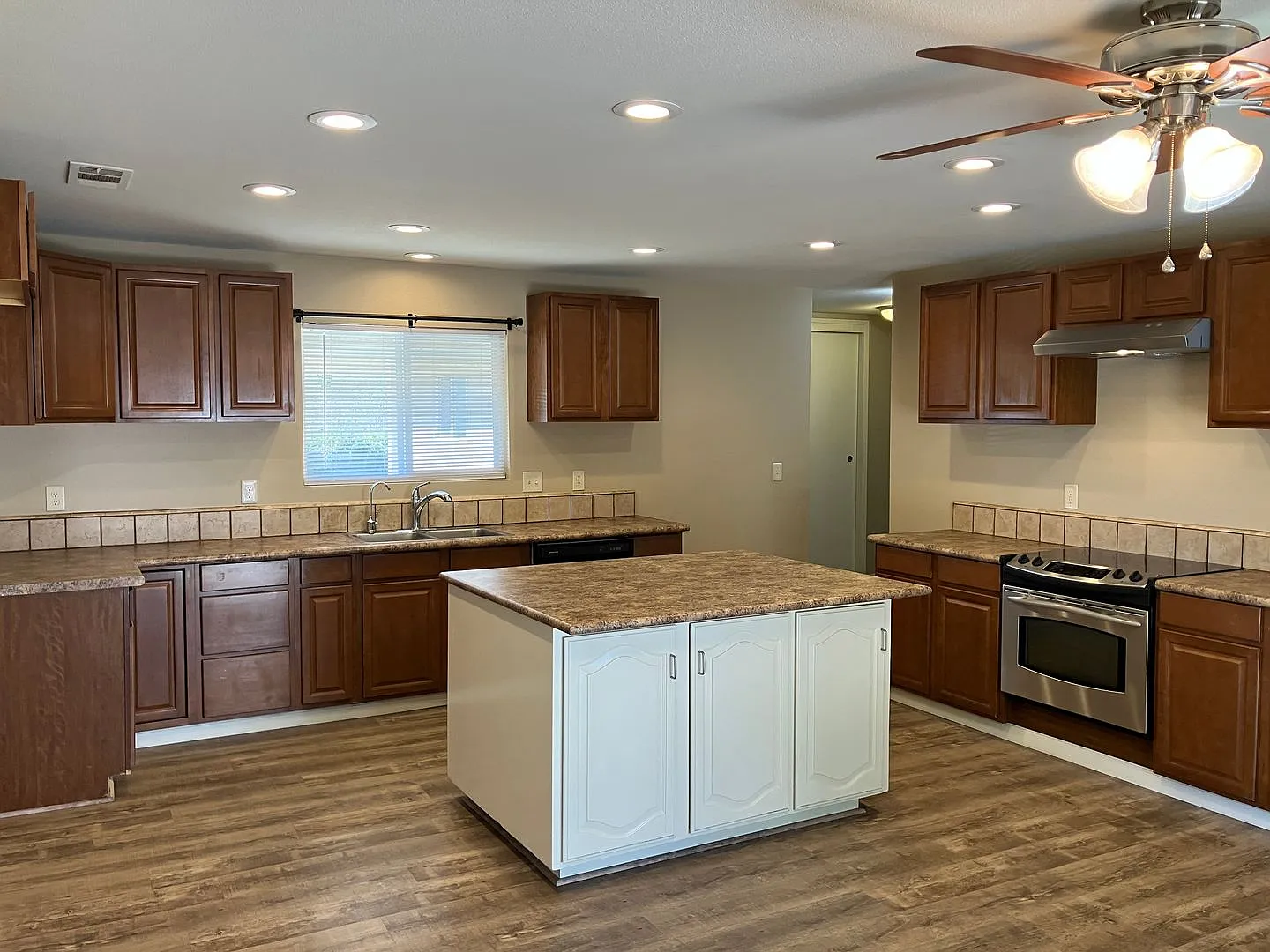 17168 Seidner Rd., Escalon, Ca 95320 **Coming Soon** — Photo 4