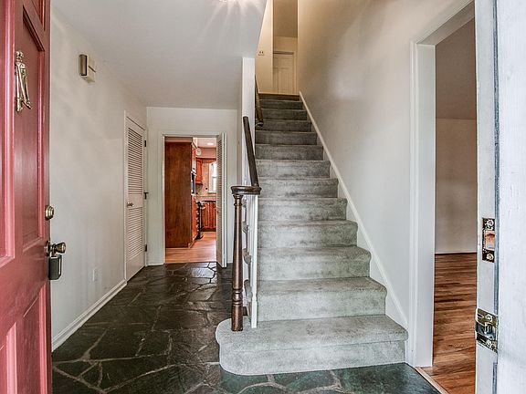 Foyer with slate floor
