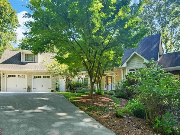 260 Cross Creek Trl, Dahlonega, GA 30533