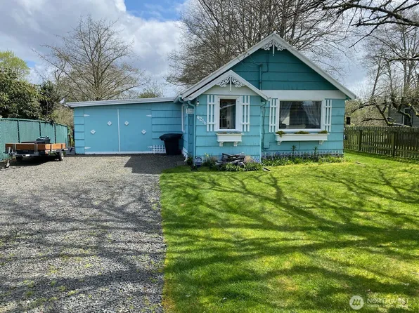 4216 N Place, Seaview, WA 98644