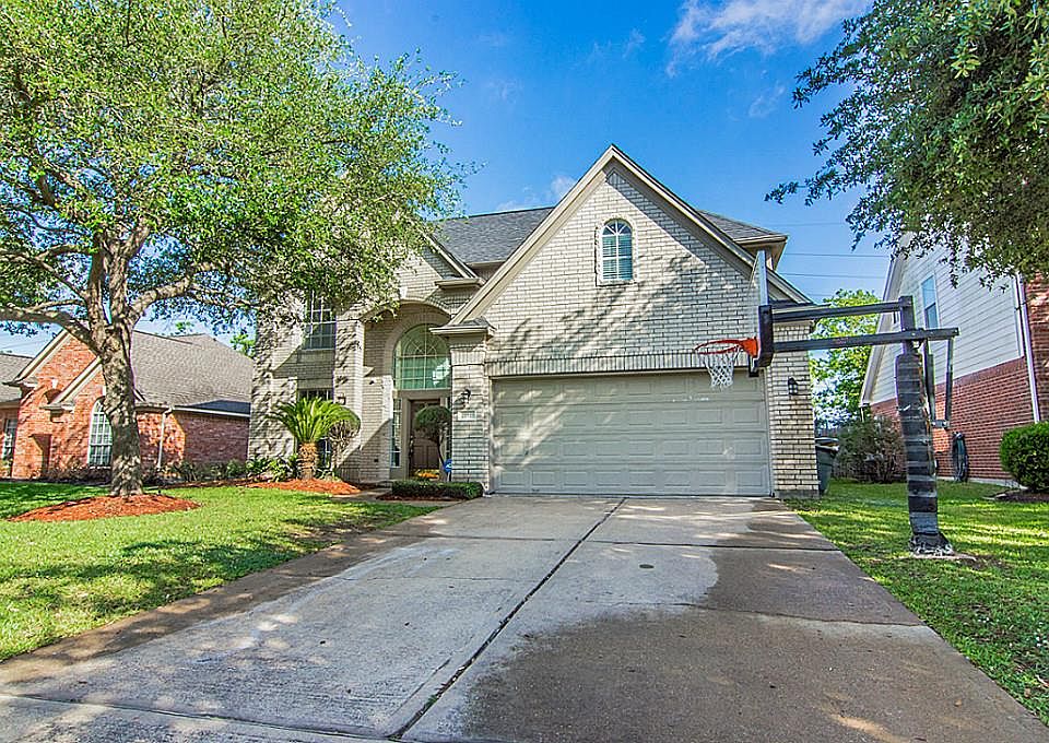 1st image of 23110 Willow Canyon Dr