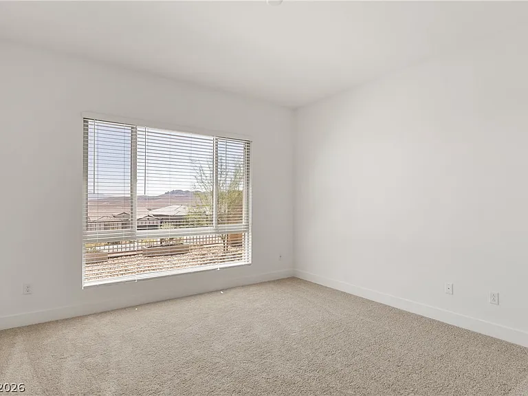 90 Crimson Stone Ct — Photo 27