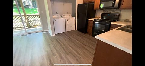 5th image of 3225 S Walnut Springs Dr #C16ae6cef