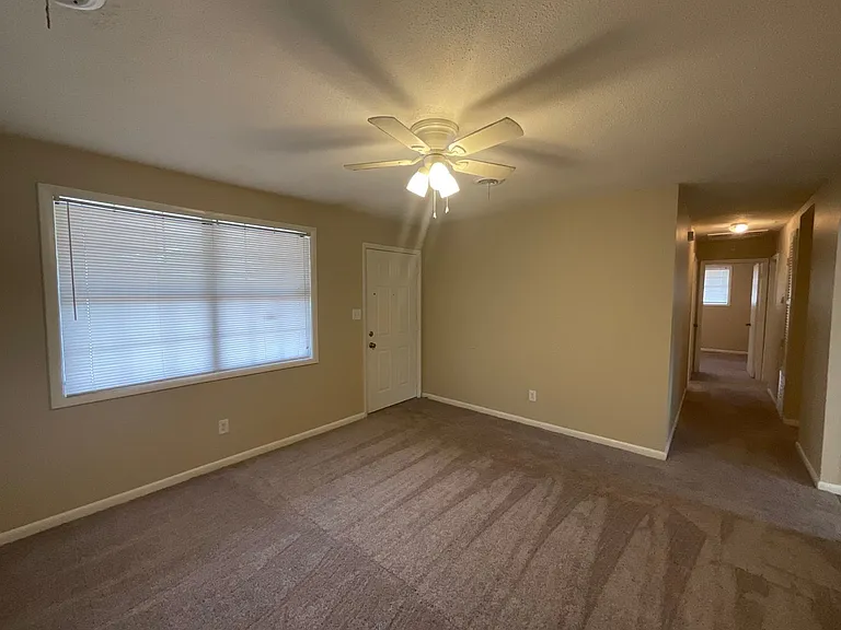 2338 Helsinki Dr — Photo 17