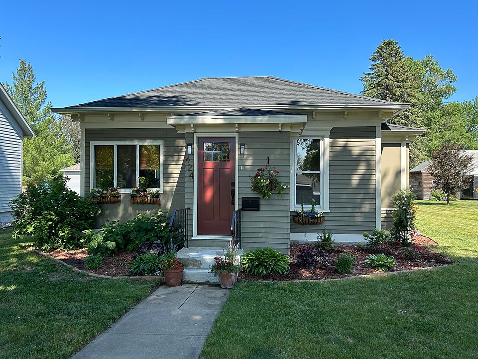 424 Astrachan Ave, Volga, SD 57071 Zillow
