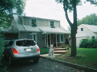 332 Redmont Rd, North Plainfield, NJ 07063