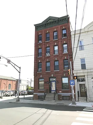 Rented by Dominant Properties, LLC | media 15