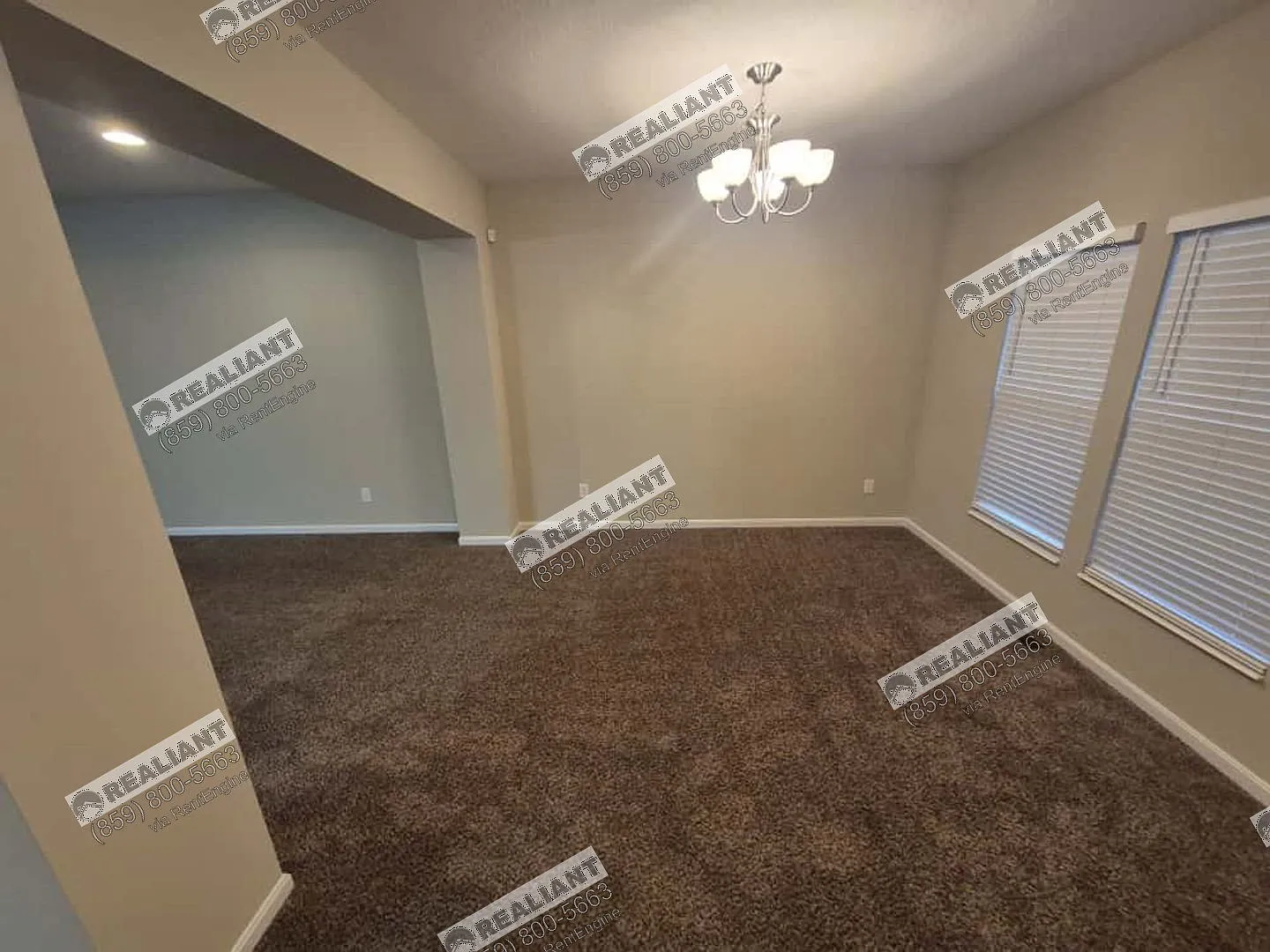 4 bed, 2.5 bath, 2000 sqft, $2,995 — Photo 4