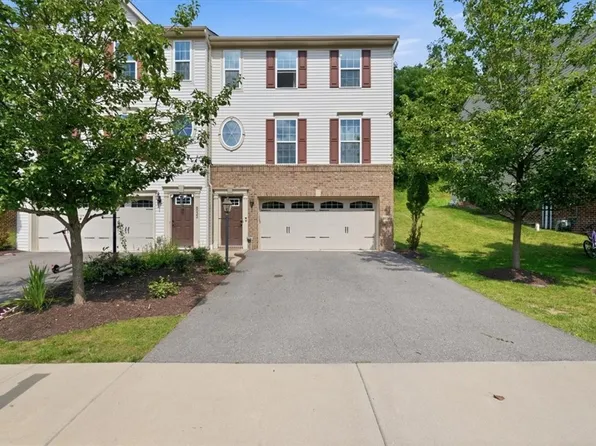 8034 Hinsdale Ln, Mc Donald, PA 15057
