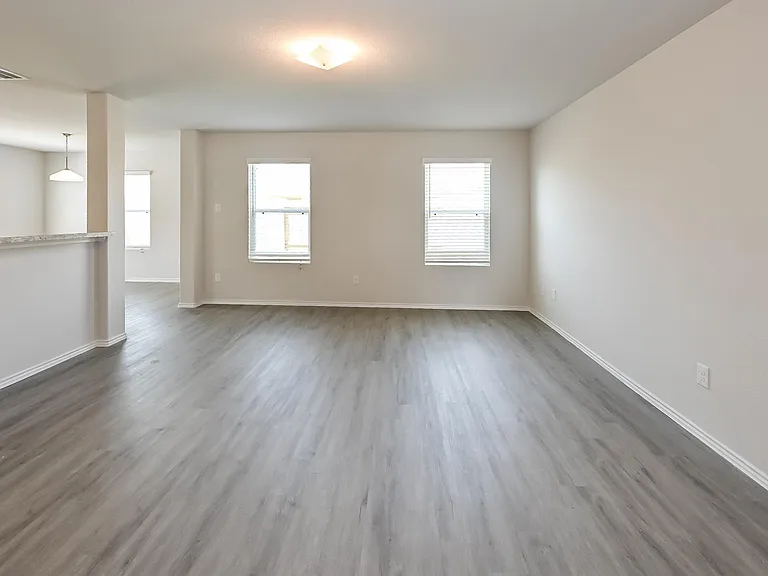 Briggs Dr — Photo 3