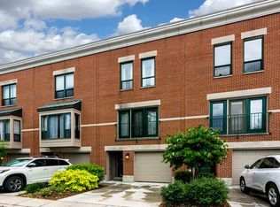 1413 W Harrison St, Chicago, IL 60607