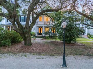 1056 Avenue Of Oaks, Charleston, SC 29407