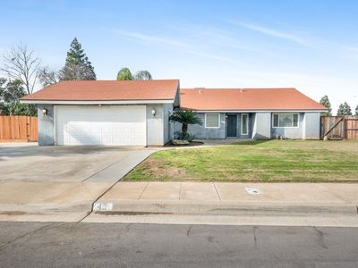 40 Orangewood Ave, Clovis, CA, 93612