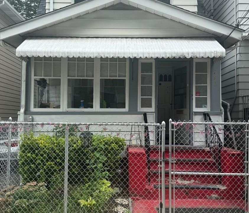 1st image of 292 Smith St