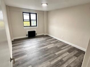 115 Washington St #10D, East Orange, NJ 07017