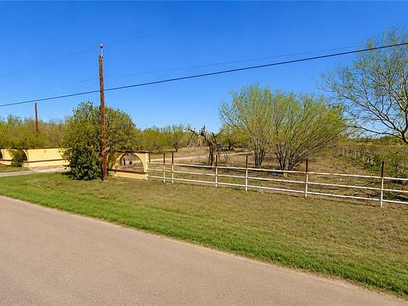 3rd image of 25242 N Fm 681