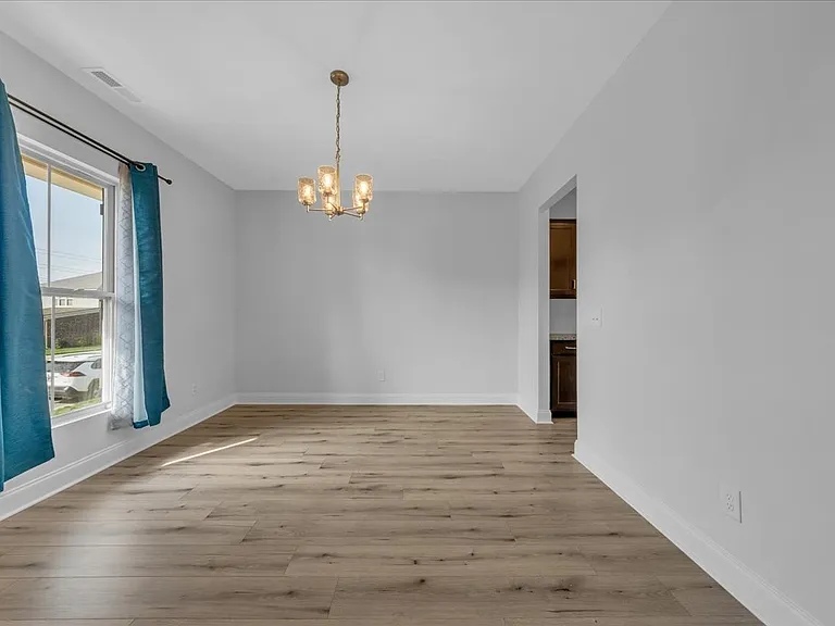 1121 Carlisle Pl — Photo 18
