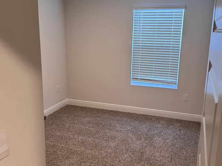 6306 Grove Park Dr — Photo 19