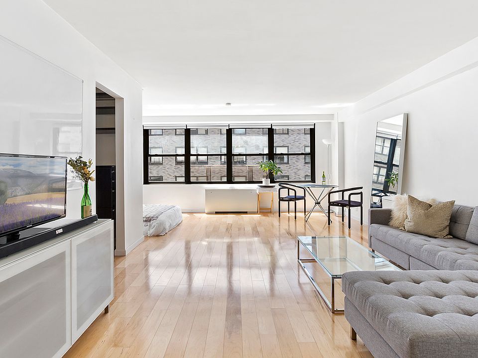 1st image of 225 E 57th St APT 9R