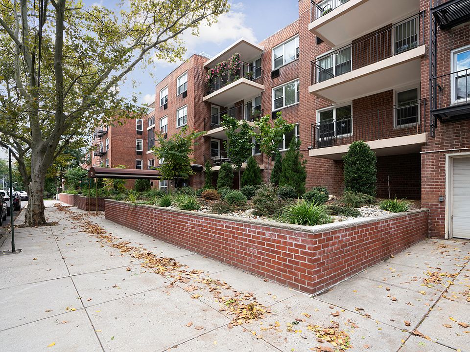 1st image of 1299 Palmer Ave APT 132