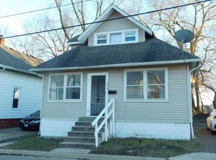 836 Lapp Ct, Rockford, IL 61101