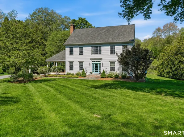 7 Orchard Heights Road, Essex, CT 06426