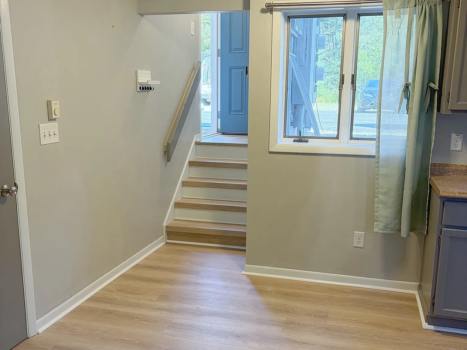2 bed, 950 sqft, $1,625 — Photo 3