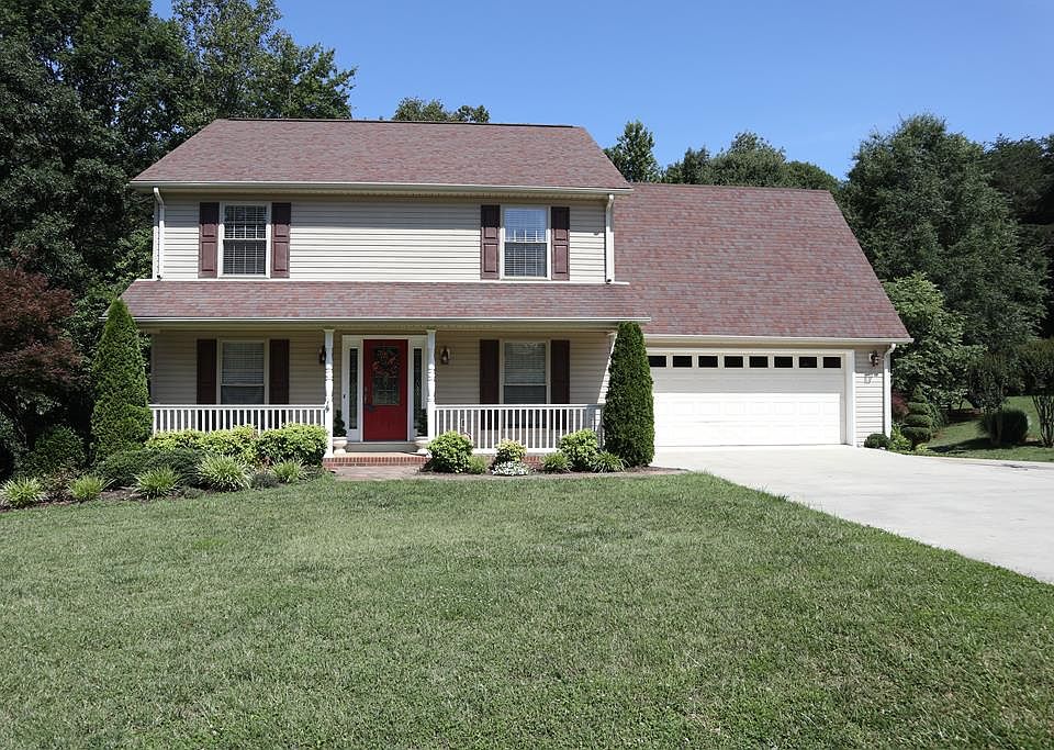 1st image of 126 Windsor Trl