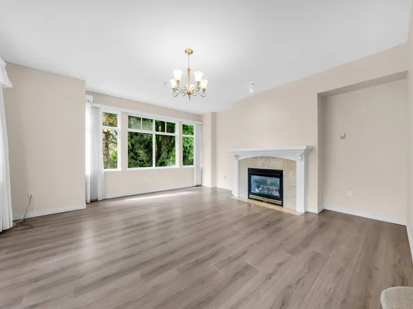 2459 W 39th Ave, Vancouver, BC V6M 4M3