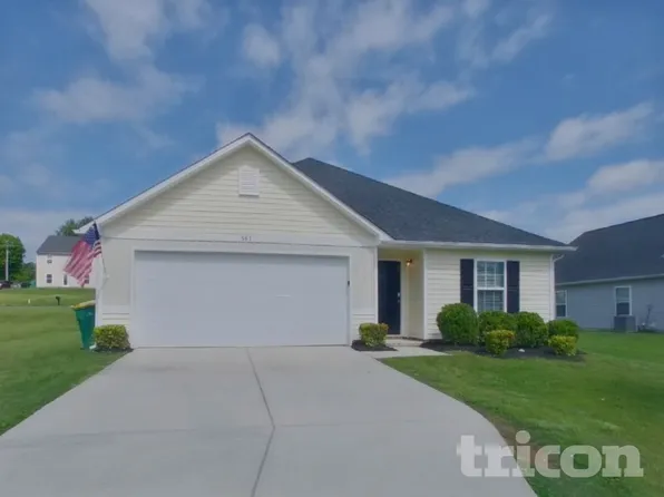 567 Scarlet Leaf Ln, Oakboro, NC 28129