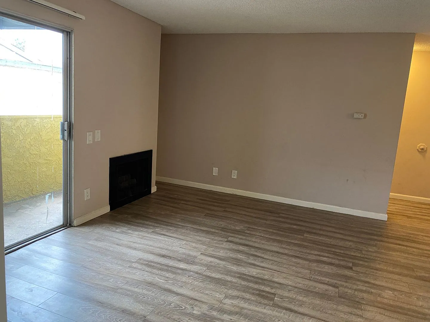 7881 Holt Dr. — Photo 3