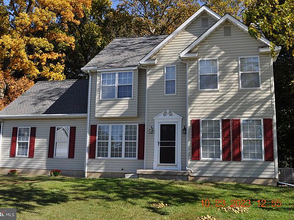 2nd image of 719 Guido Dr