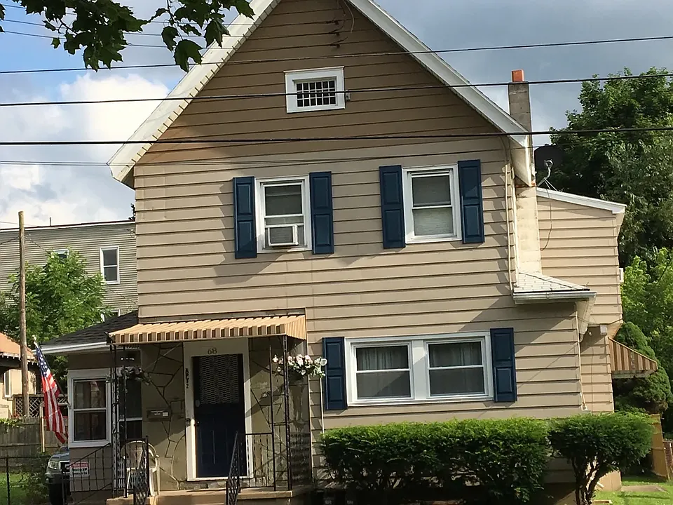 68 Conklin Ave